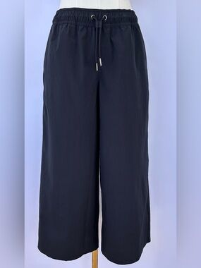 Athleta Women’s Avenue Wide-Leg Crop Pant Drawstring Waist Black Size Small
